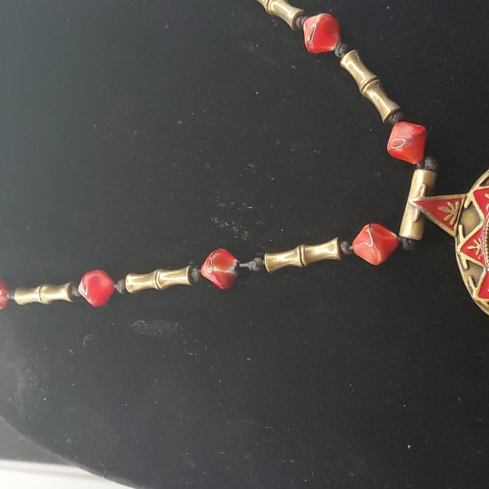 Necklace - Picture 3 of 4